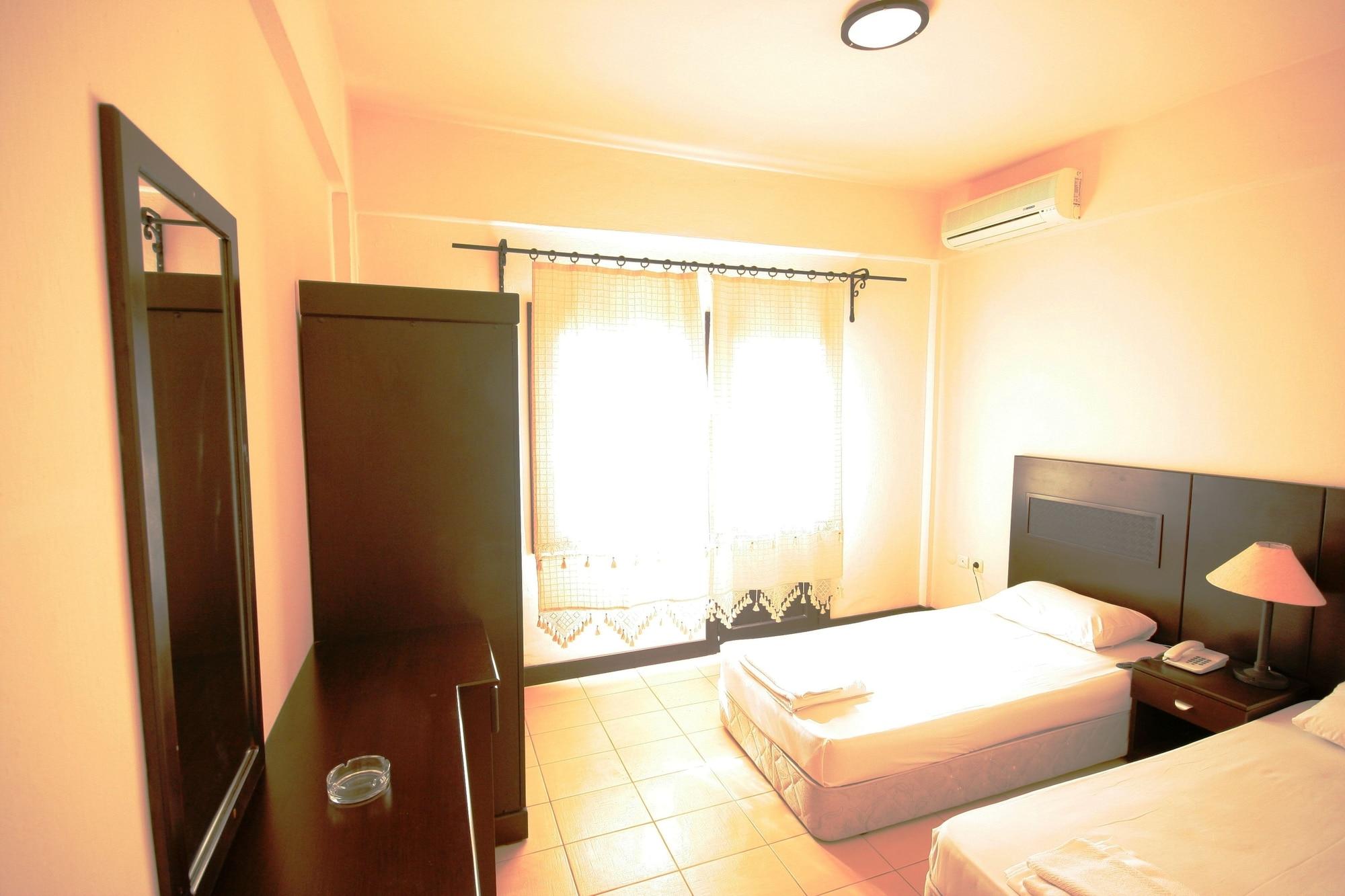 Safir Hotel Bitez Zewnętrze zdjęcie