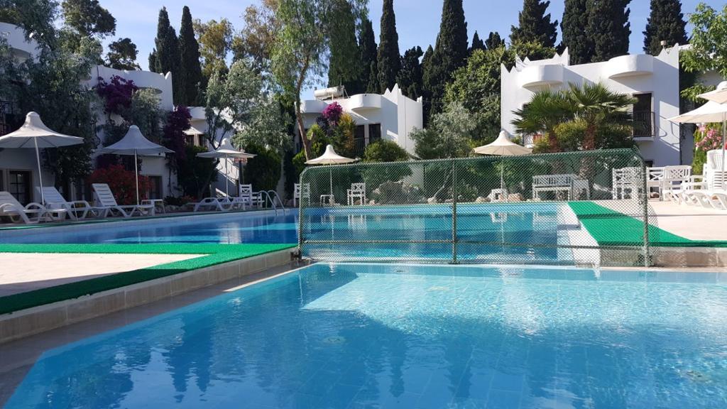 Safir Hotel Bitez Zewnętrze zdjęcie
